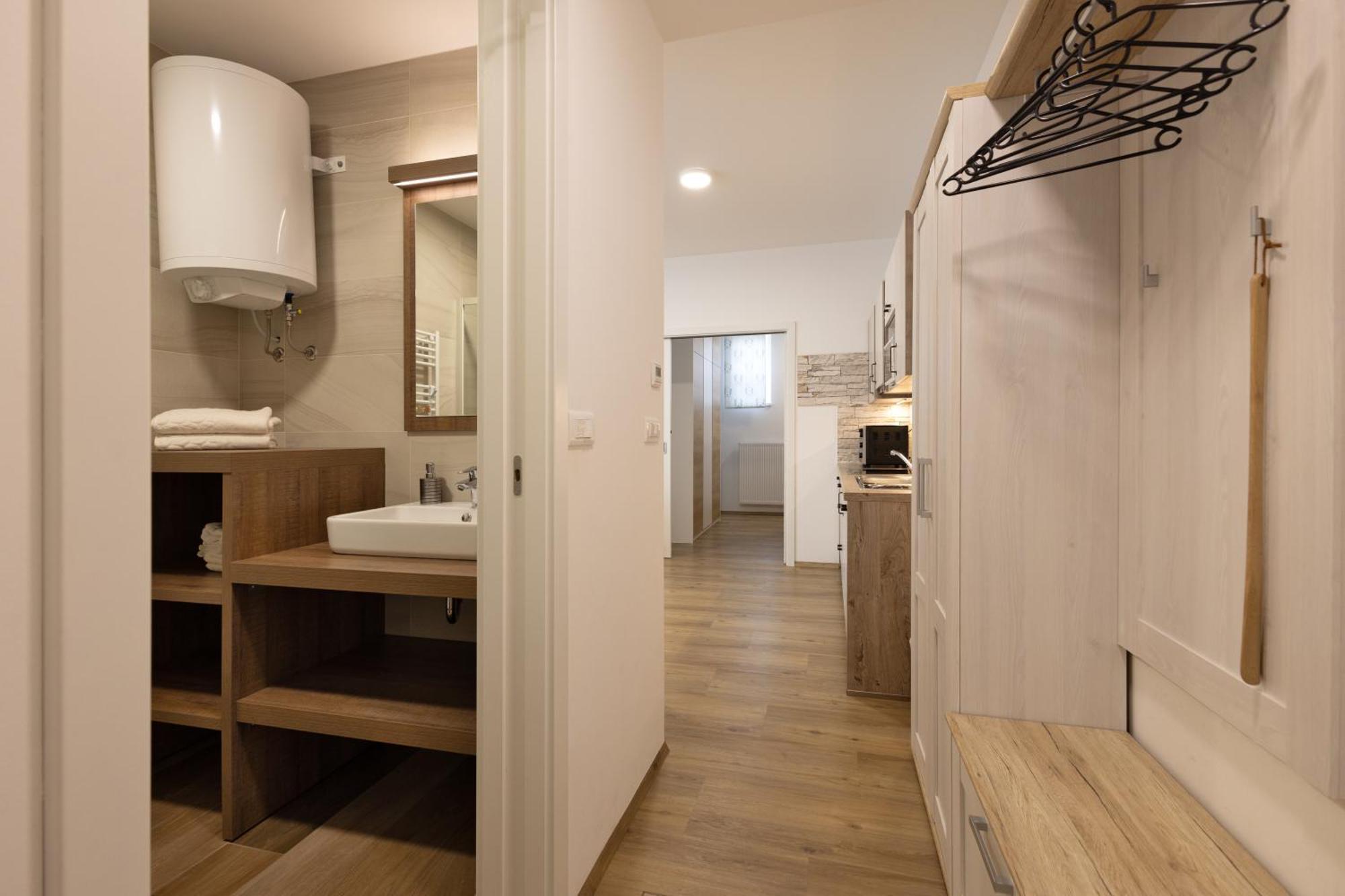 Apartmaji "La Vie Est Belle" Kranjska Gora Kültér fotó